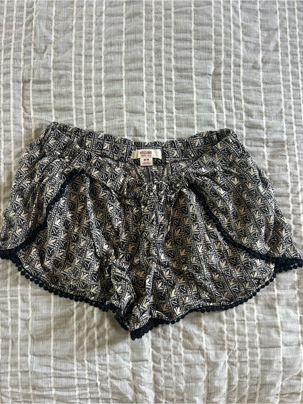Mossimo Supply Co. Black & White Printed Ruffle Shorts